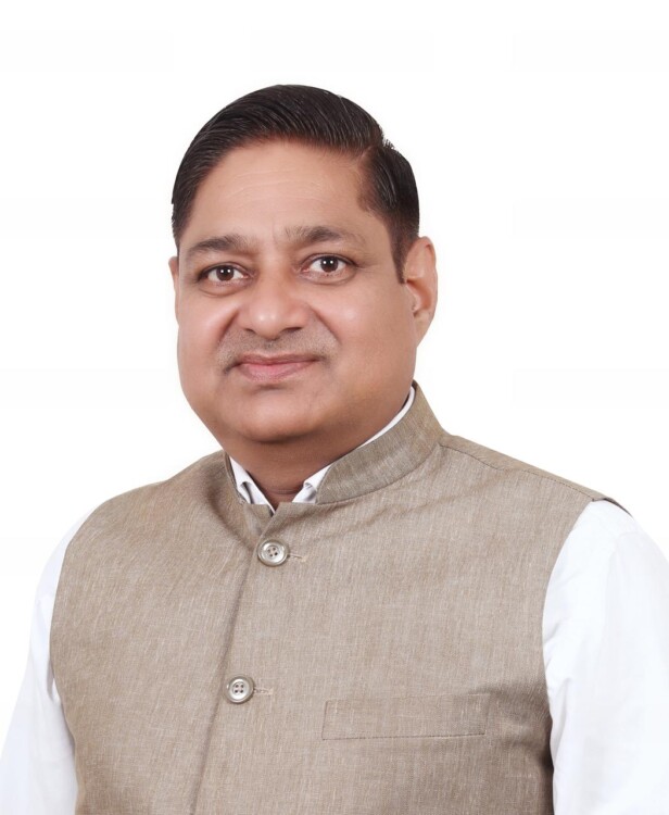 बिजली संकट: ओमप्रकाश रैक्सवाल ने की नए ट्रांसफार्मर लगाने व पुराने का लोड बढ़ाने की मांग